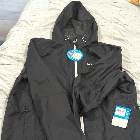 Columbia Rain Jacket - Picture 2 of 4